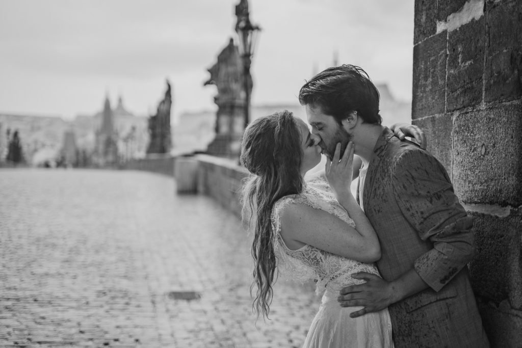 Vacation, photoshoot in Prague, couple photosession, Photographer in Prague