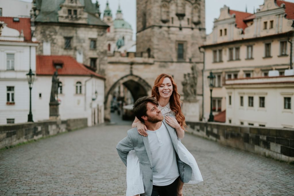 Vacation, photoshoot in Prague, couple photosession, Photographer in Prague