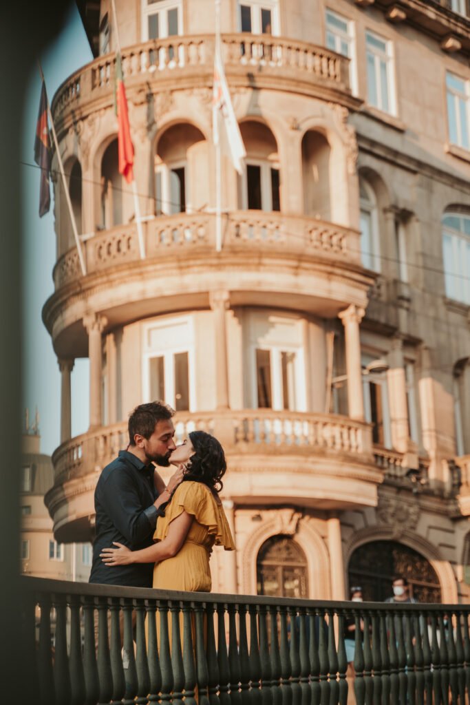 Porto photographer, couple photoshoot porto, vacation photoshoot porto, portugal photographer