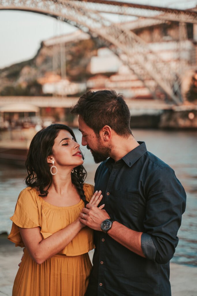 Porto photographer, couple photoshoot porto, vacation photoshoot porto, portugal photographer