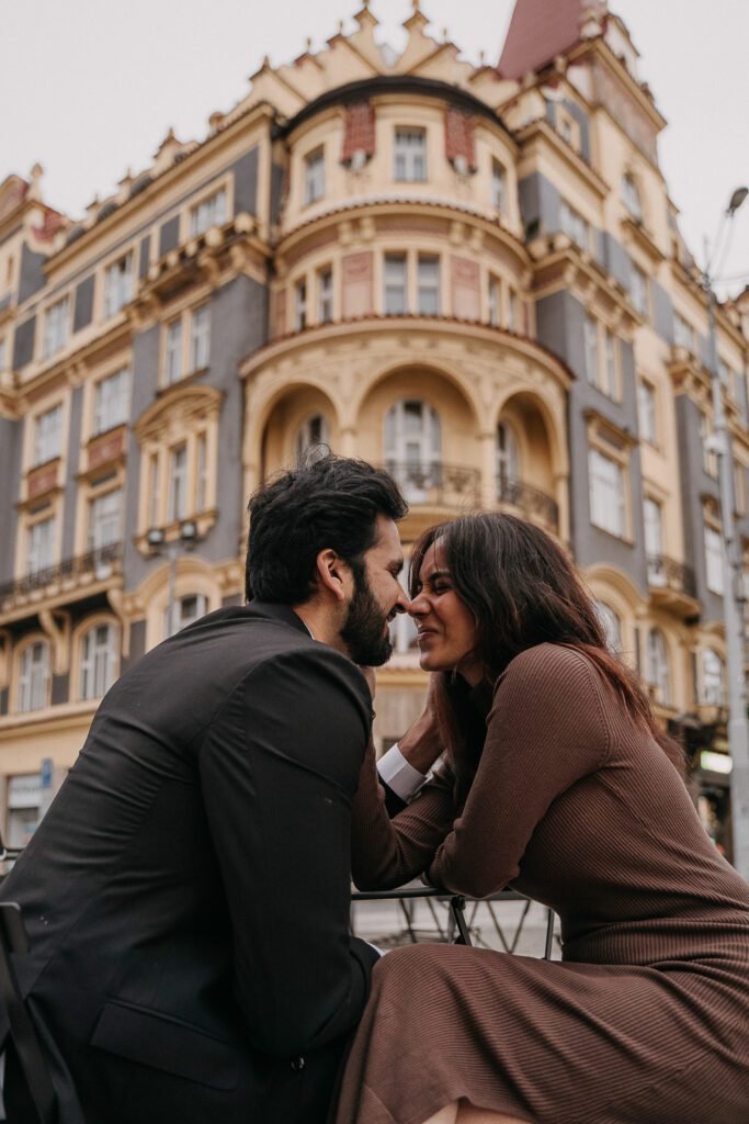 Photosession in Prague, industrial couple photoshoot, photo walk in prague, prague photographer