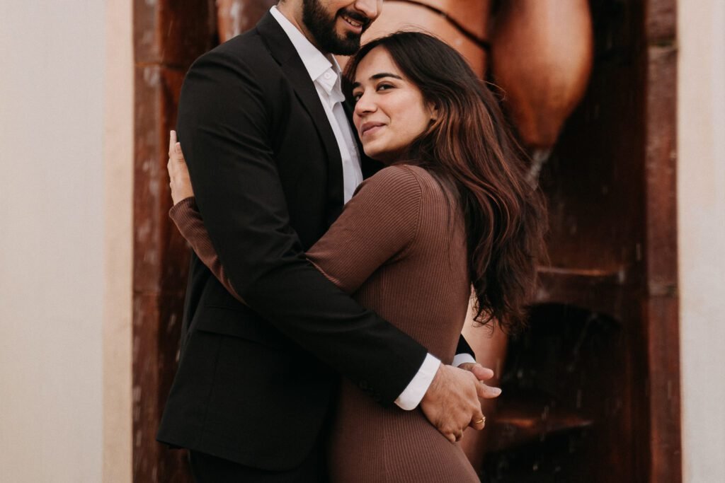 Photosession in Prague, industrial couple photoshoot, photo walk in prague, prague photographer