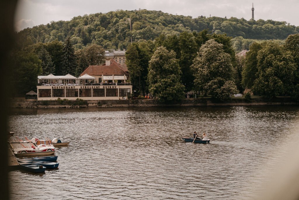 Wedding in Prague, The Maleks, wedding photographer czechia