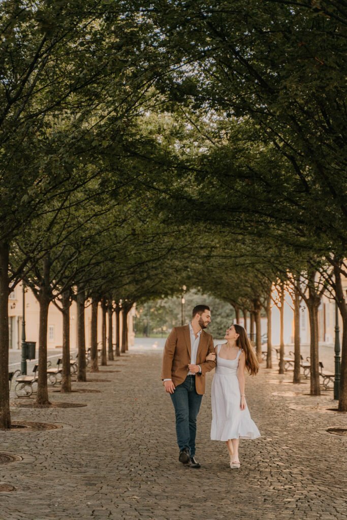 Pre wedding photoshoot in Prague, Prague wedding photographer, surprise proposal engagement, Prague photographer