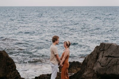 cefalu couple photoshoot, prewedding photographer sicily, honeymoon photographer sicily, engagement photoshoot sicily, beach couple photo ideas