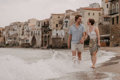 cefalu couple photoshoot, prewedding photographer sicily, honeymoon photographer sicily, engagement photoshoot sicily, beach couple photo ideas