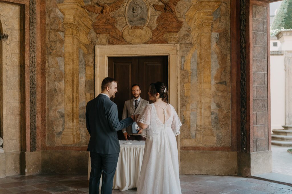 Anastasia & Michal: Wedding in Vrtba Garden, Czech wedding photographer, elopement prague