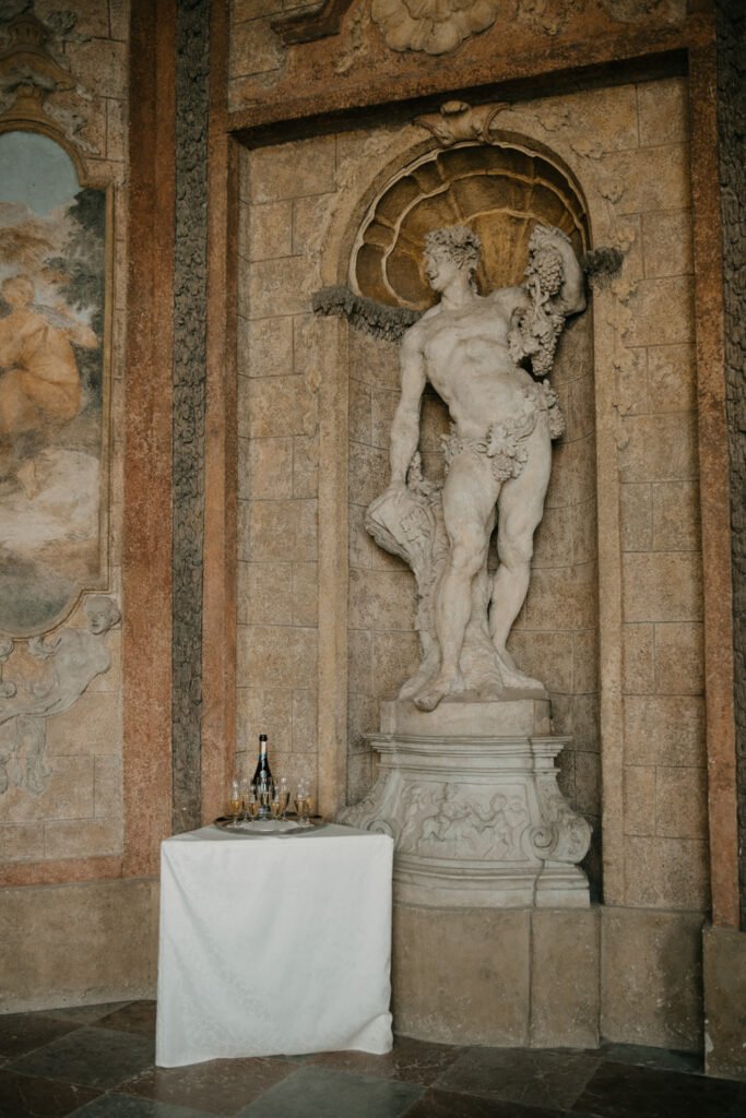 Anastasia & Michal: Wedding in Vrtba Garden, Czech wedding photographer, elopement prague