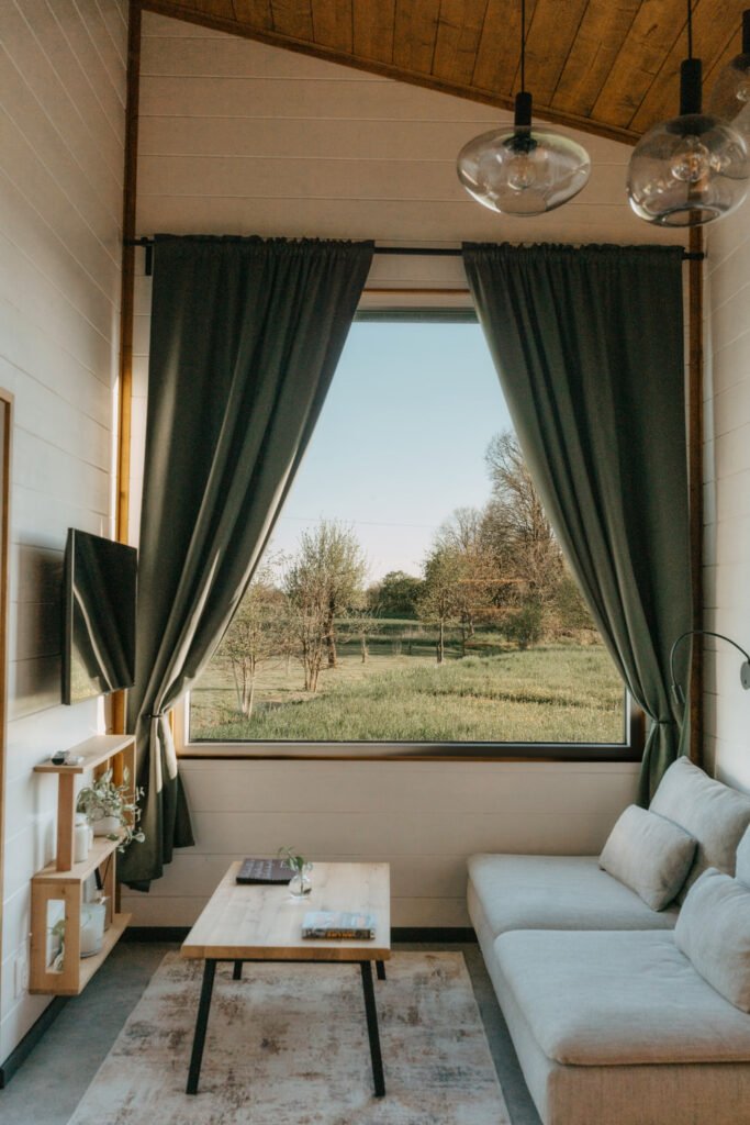 Bizingroff, hospitality photographer, property photography, airbnb photographer