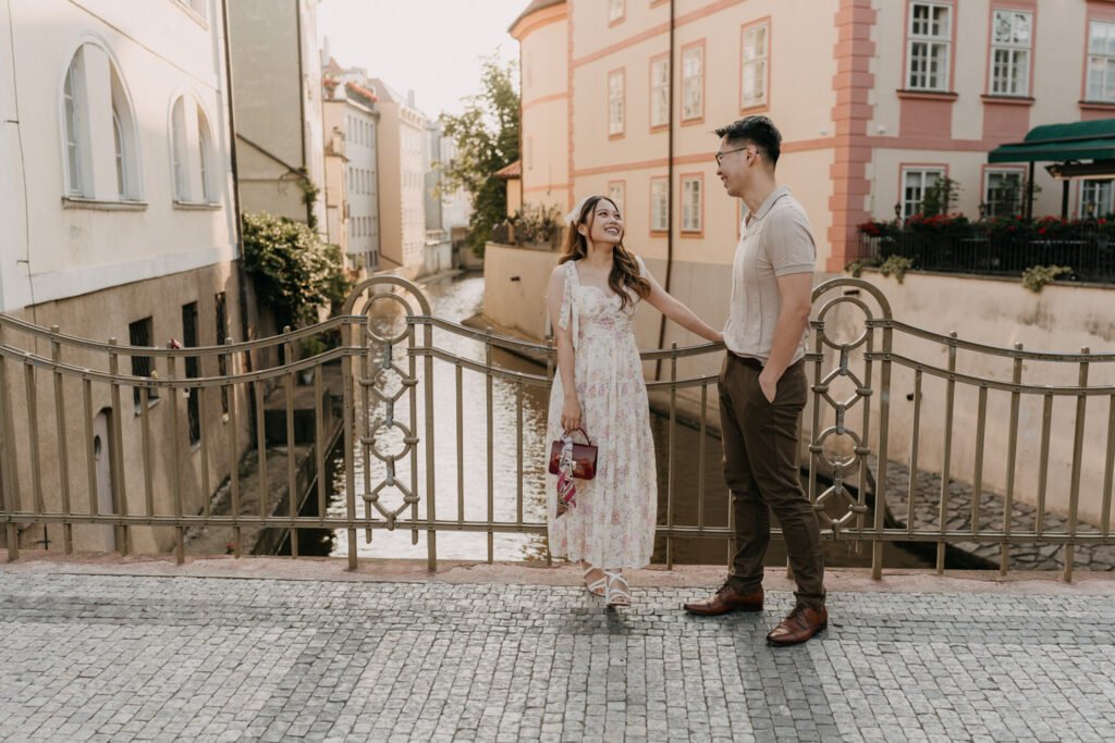 prewedding photosession in Prague, Prague photographer, destination photographer europe, engagement photographe rin prague, avvagraphy