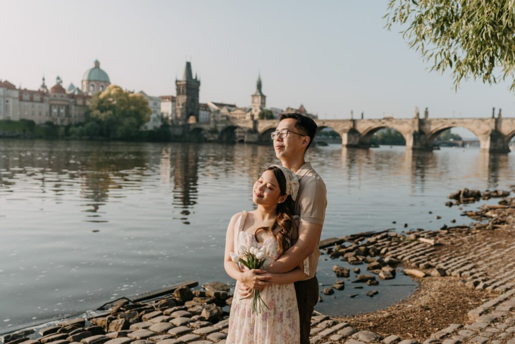 prewedding photosession in Prague, Prague photographer, destination photographer europe, engagement photographe rin prague, avvagraphy