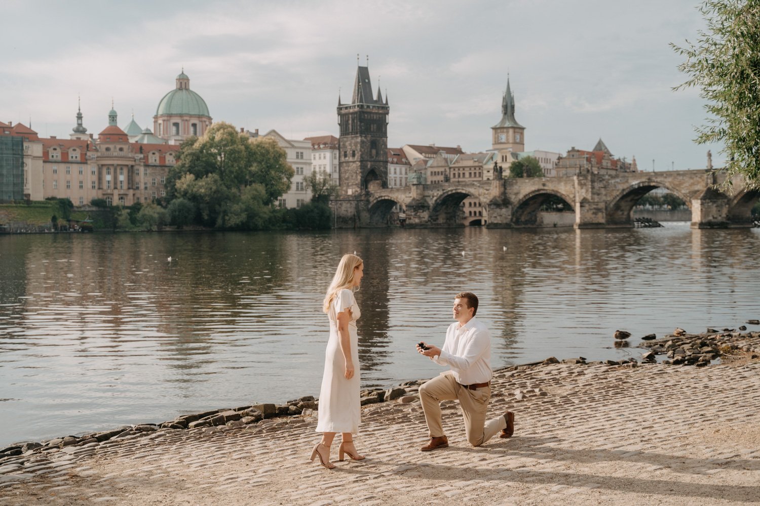 Best Places to Propose in Prague, surprise proposal in prague, engagement photoshoot prague